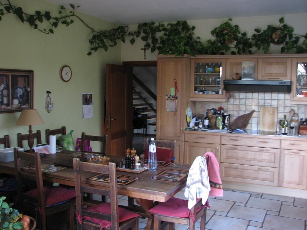 Prince D'Orange Bed & Breakfast Braine-lʼAlleud Exterior foto