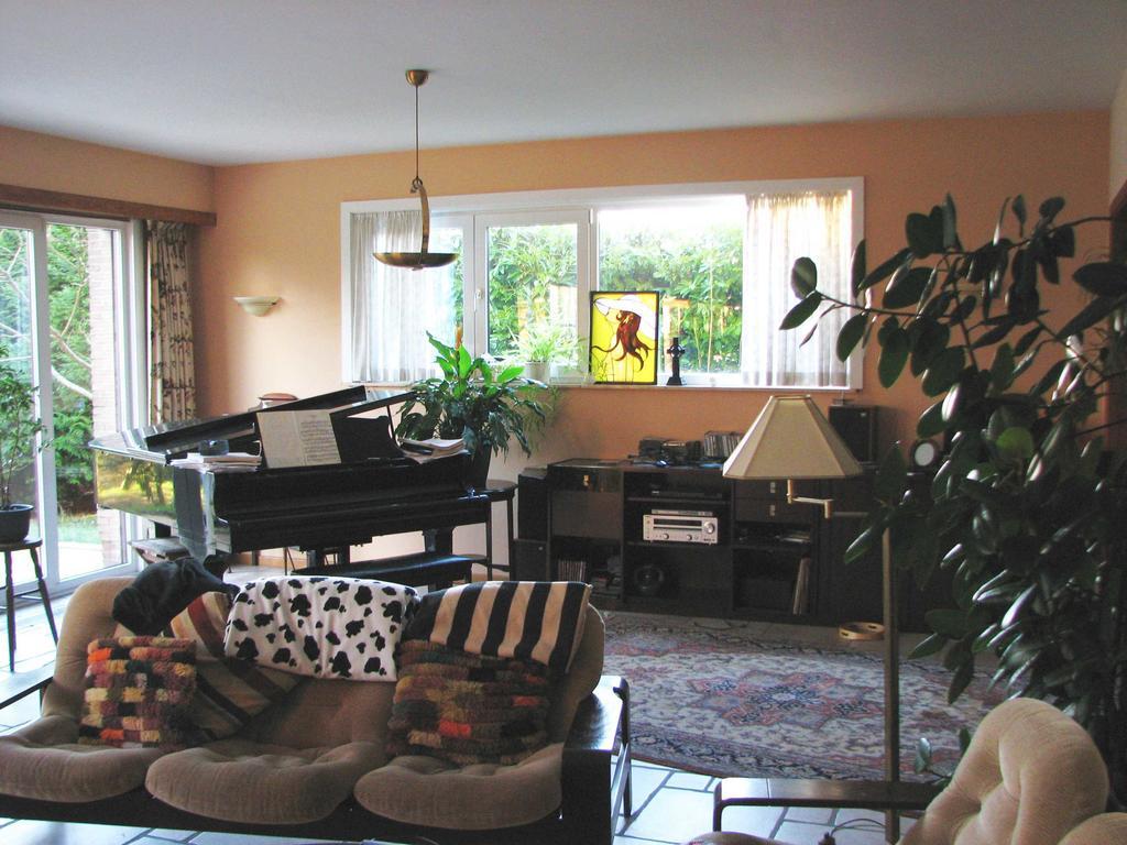 Prince D'Orange Bed & Breakfast Braine-lʼAlleud Exterior foto