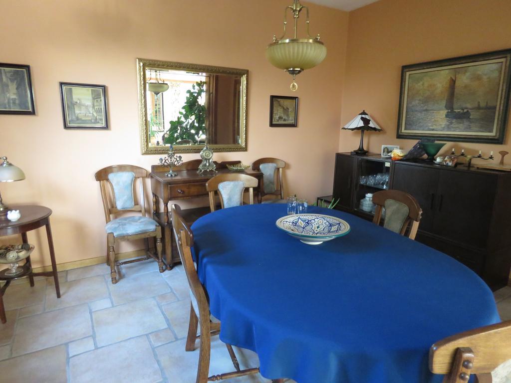Prince D'Orange Bed & Breakfast Braine-lʼAlleud Exterior foto